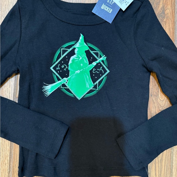 GAP Other - NWT - Wicked/GAP Black Long Sleeve Graphic tee - girls xs (4-5)